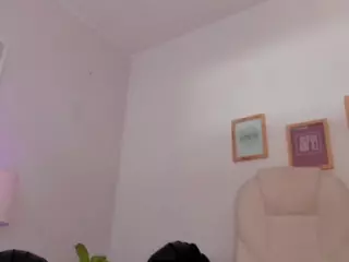 LAURA AMBER's Live Sex Cam Show