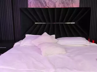 ATINXNAUGTHY's Live Sex Cam Show