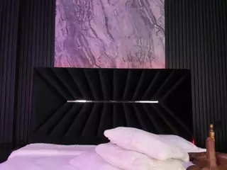 ATINXNAUGTHY's Live Sex Cam Show