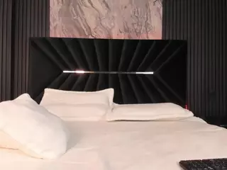 ATINXNAUGTHY's Live Sex Cam Show