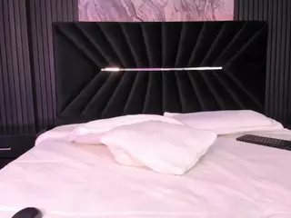ATINXNAUGTHY's Live Sex Cam Show