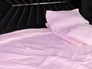 ATINXNAUGTHY's Live Sex Cam Show