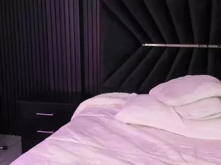 ATINXNAUGTHY's Live Sex Cam Show