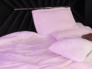 ATINXNAUGTHY's Live Sex Cam Show