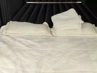 ATINXNAUGTHY's Live Sex Cam Show