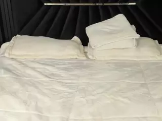 ATINXNAUGTHY's Live Sex Cam Show