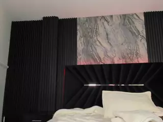 ATINXNAUGTHY's Live Sex Cam Show