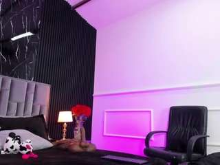 Live cam show with ATINXNAUGTHY