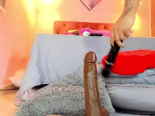 lupitalovee's Live Sex Cam Show