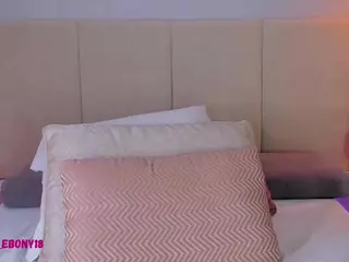 aprilebony's Live Sex Cam Show