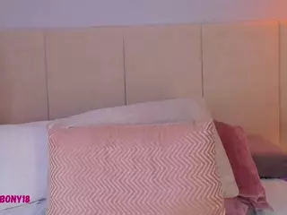 aprilebony's Live Sex Cam Show
