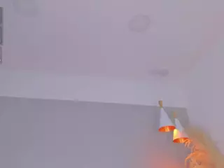 aprilebony's Live Sex Cam Show