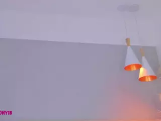 aprilebony's Live Sex Cam Show