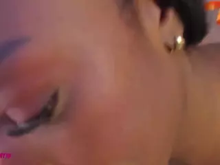 aprilebony's Live Sex Cam Show