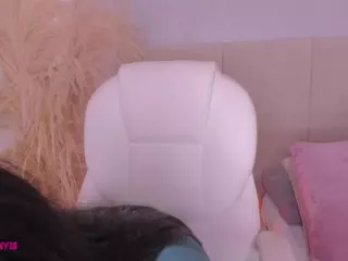 aprilebony's Live Sex Cam Show