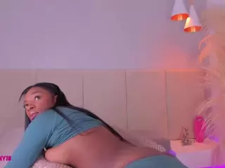 aprilebony's Live Sex Cam Show
