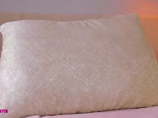 aprilebony's Live Sex Cam Show