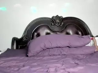 RenaSoBlasian's Live Sex Cam Show