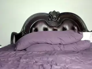 RenaSoBlasian's Live Sex Cam Show
