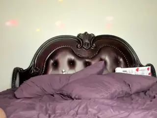 RenaSoBlasian's Live Sex Cam Show