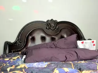 RenaSoBlasian's Live Sex Cam Show