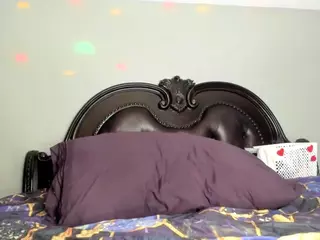 RenaSoBlasian's Live Sex Cam Show
