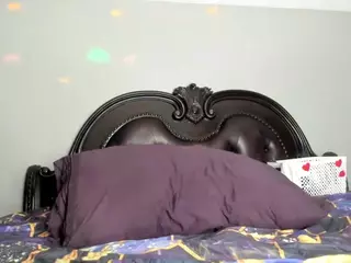 RenaSoBlasian's Live Sex Cam Show