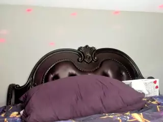 RenaSoBlasian's Live Sex Cam Show