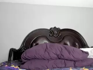 RenaSoBlasian's Live Sex Cam Show