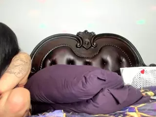 RenaSoBlasian's Live Sex Cam Show