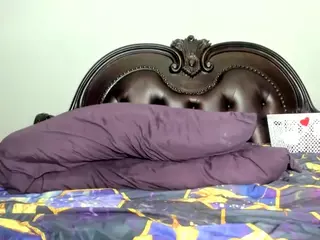 RenaSoBlasian's Live Sex Cam Show