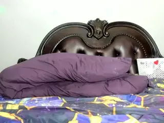 RenaSoBlasian's Live Sex Cam Show
