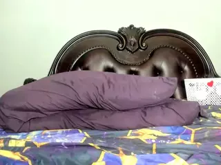 RenaSoBlasian's Live Sex Cam Show