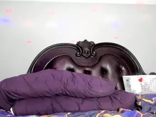 RenaSoBlasian's Live Sex Cam Show