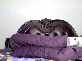 RenaSoBlasian's Live Sex Cam Show
