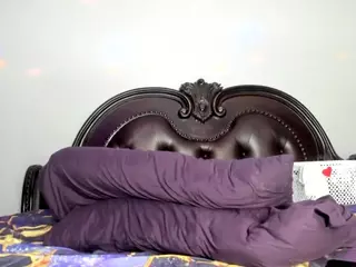 RenaSoBlasian's Live Sex Cam Show