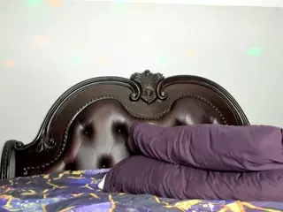 RenaSoBlasian's Live Sex Cam Show