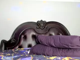 RenaSoBlasian's Live Sex Cam Show