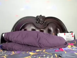 RenaSoBlasian's Live Sex Cam Show