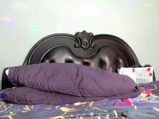 RenaSoBlasian's Live Sex Cam Show