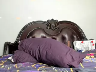 RenaSoBlasian's Live Sex Cam Show