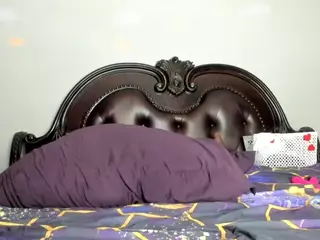 RenaSoBlasian's Live Sex Cam Show