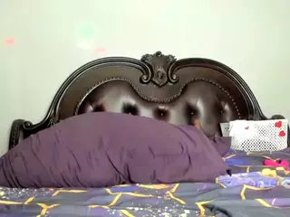 RenaSoBlasian's Live Sex Cam Show