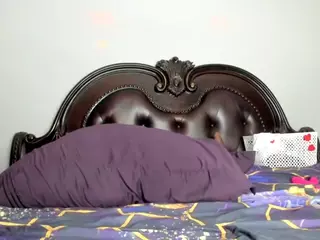 RenaSoBlasian's Live Sex Cam Show