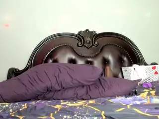 RenaSoBlasian's Live Sex Cam Show