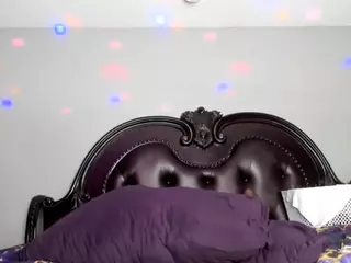 RenaSoBlasian's Live Sex Cam Show