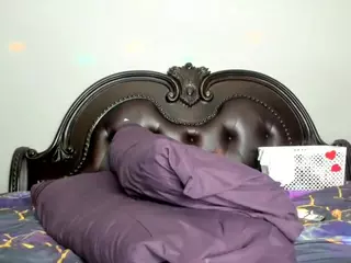 RenaSoBlasian's Live Sex Cam Show