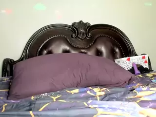 RenaSoBlasian's Live Sex Cam Show