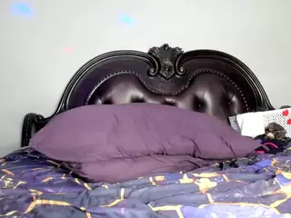 RenaSoBlasian's Live Sex Cam Show