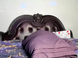 RenaSoBlasian's Live Sex Cam Show